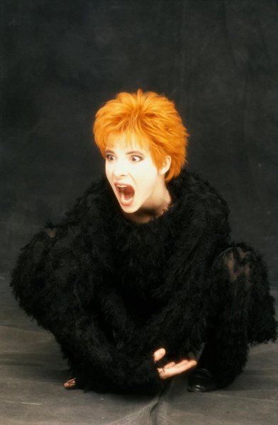 Mylene Farmer в молодости