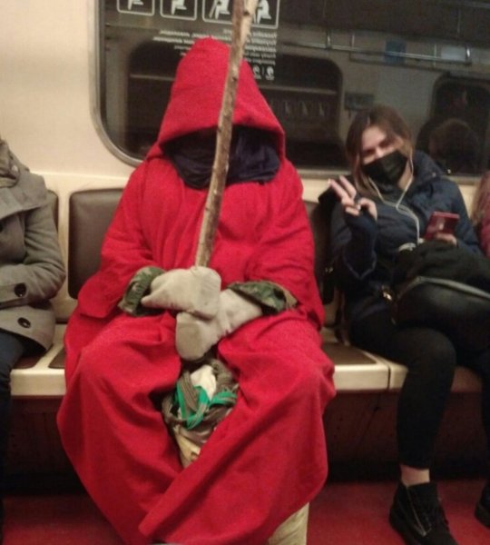 Смешные картинки люди в метро москвы