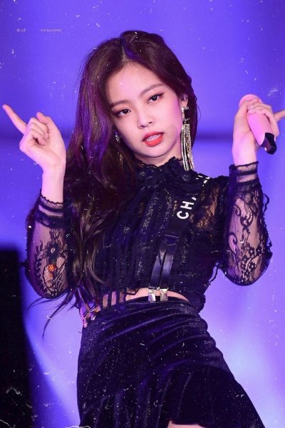 Блэк Пинк Jennie