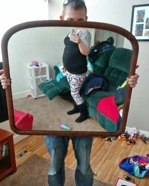 Смешные картинки продают зеркало