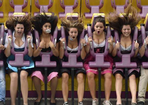 Забавные девушки