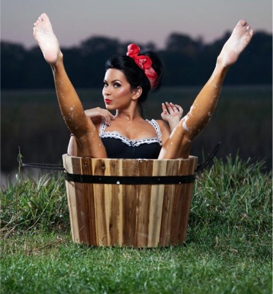 Inna певица