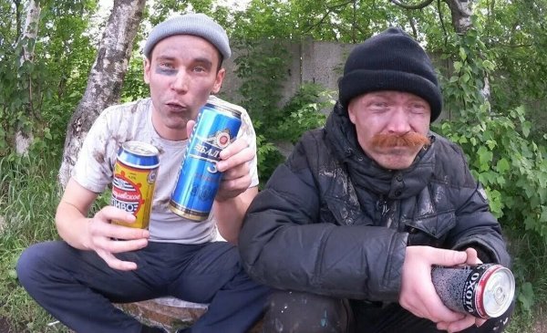 Алкаш с пивом
