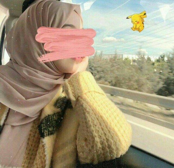 Девушка в платке мусульманка